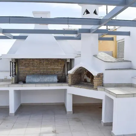 Loutraki Penthouse & Barbeque Apartment Loutraki (Corinthia)